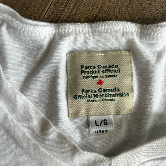 Parks Canada official merchandise tee shirt size LARGE‎ - Picture 3 of 3